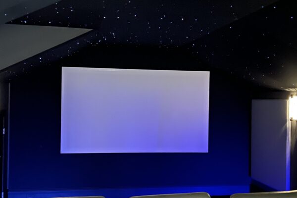 HOUSE-1-THEATER-SCREEN-scaled
